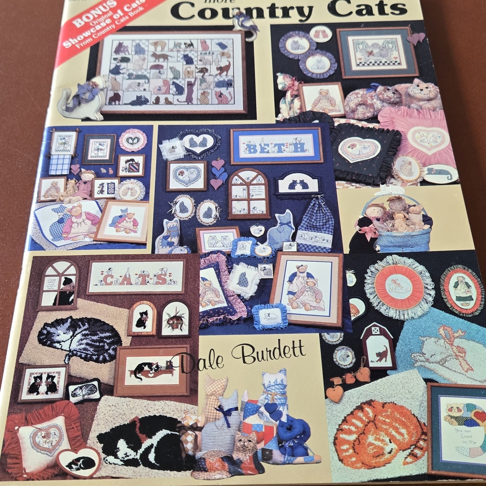 Country Cats Cross-Stitch Pattern Book